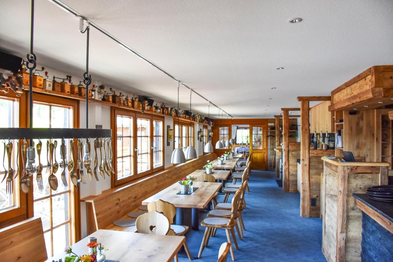 Hoehengasthaus Kolmenhof An Der Donauquelle Furtwangen Bagian luar foto